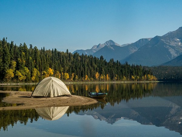 Comment organiser un camping pour une expédition de pêche en lac glaciaire?